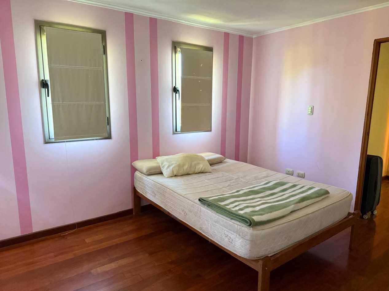 Casa con 1000 m² en Venta, 3 Dorm. en Villa Amelia