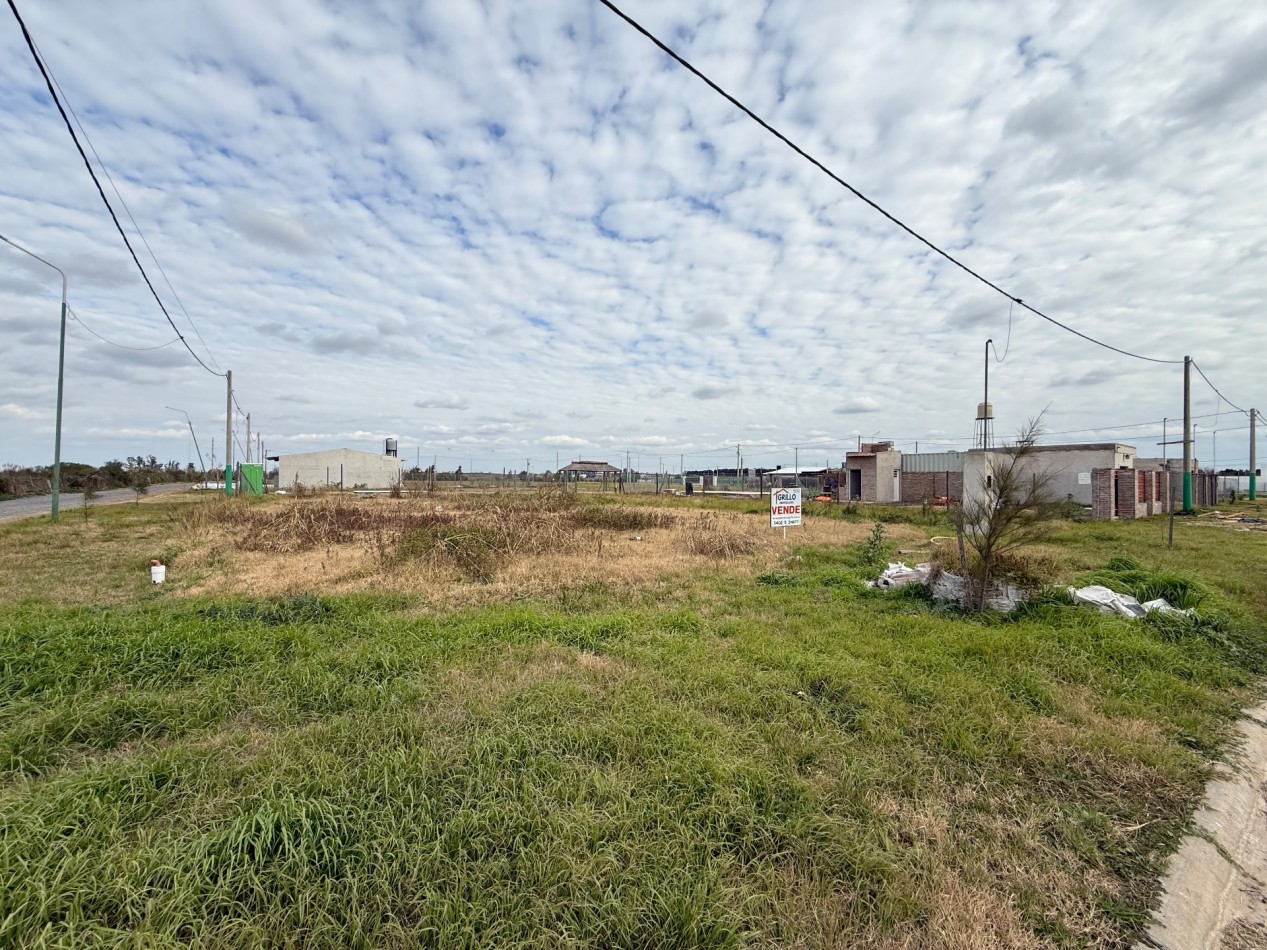 Terreno en Barrio La Toscana 