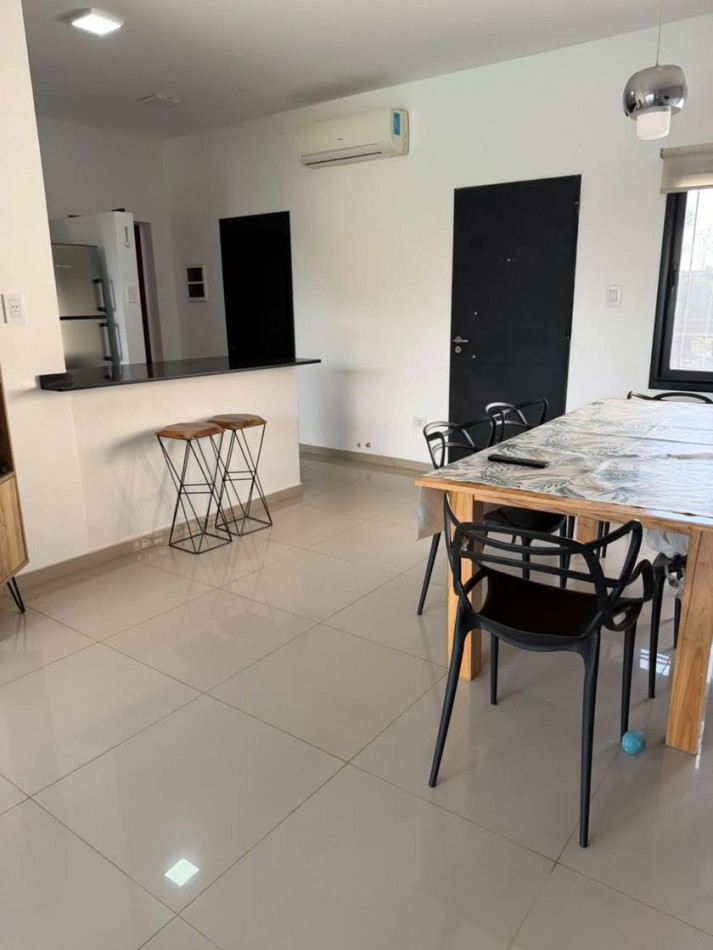  VENTA - CASA EN ALVAREZ
