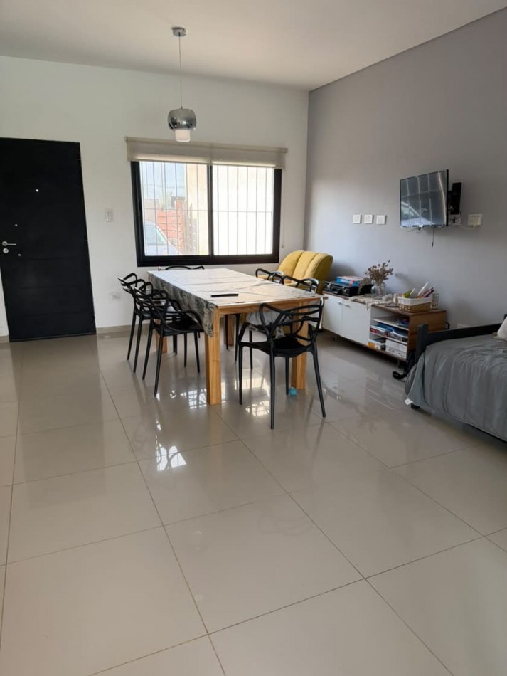  VENTA - CASA EN ALVAREZ