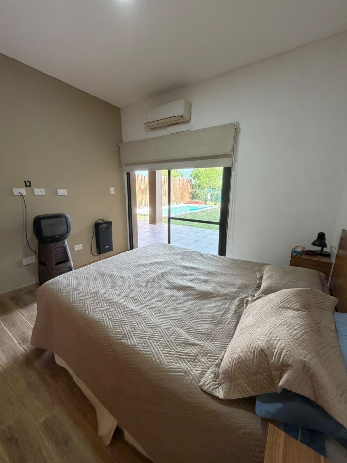 VENTA - CASA EN ALVAREZ