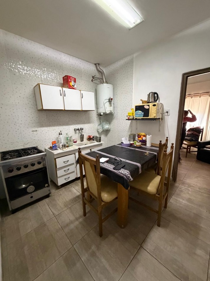 Casa en Esquina Arijon 1400 - Tiro Suizo-
